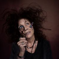 Erika G Robledo -Quien anda ahi - lupa - Mujeres e insectos - Fotografia